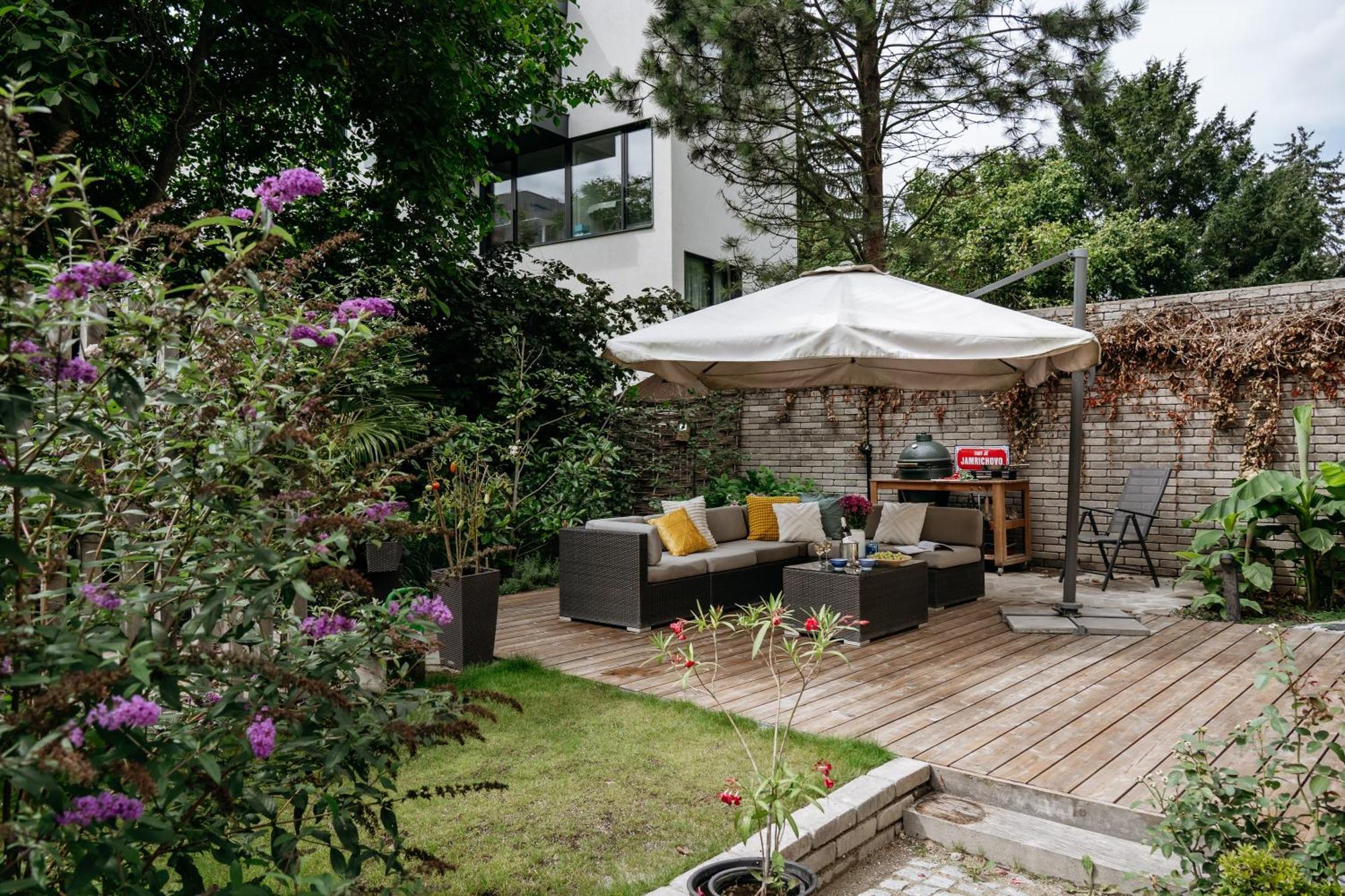 Days - Luxurious In A Quiet Area Apartment *
