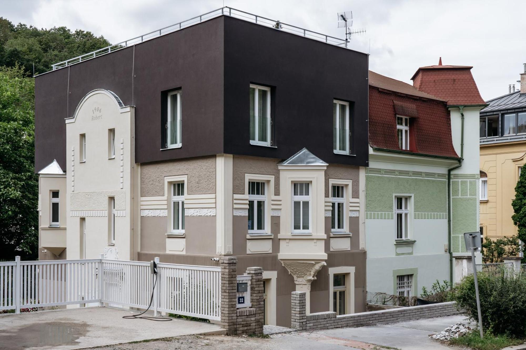 Days - Luxurious In A Quiet Area Apartment Prag