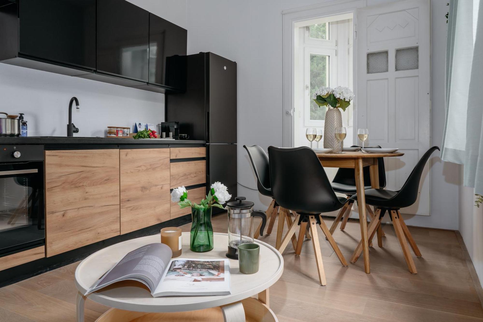 Apartment Days - Luxurious In A Quiet Area Prag