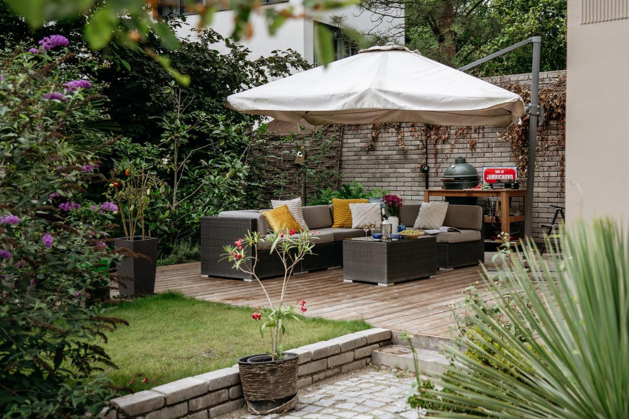 Days - Luxurious In A Quiet Area * Prag